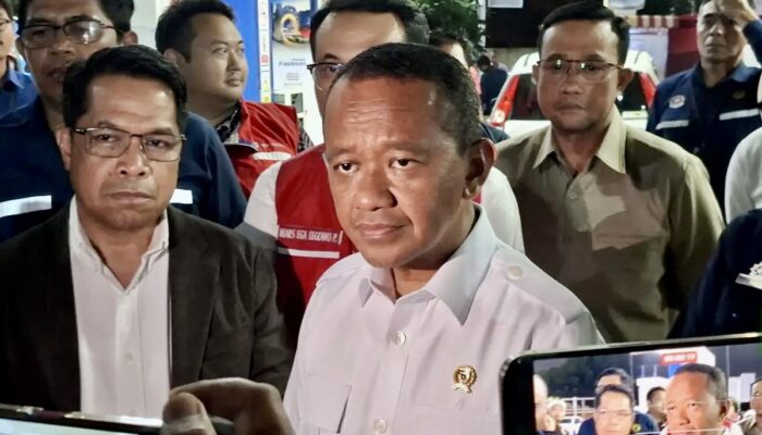 Menteri Bahlil Minta Pertamina Buka Posko Aduan Kualitas BBM Pertalite