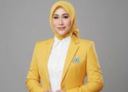 Rhika Purwaningsih Darwin Pimpin Golkar Muna Barat