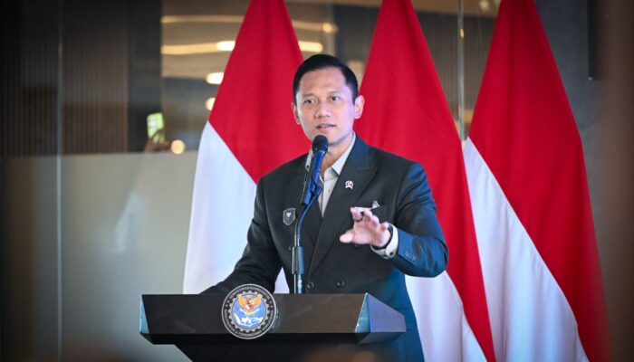 Rakor Transformasi Transmigrasi 2026, Menko AHY Apresiasi Capaian Kinerja Kementrans